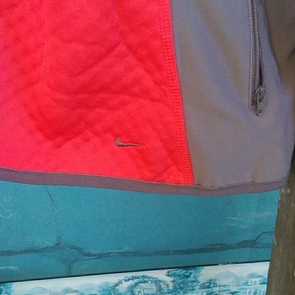 Coat - Picture 2 of 3